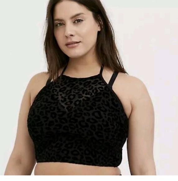 Torrid Size 3 Black Leopard Print Halter Swimsuit Bikini Top, Adjustable Straps. - Picture 1 of 9